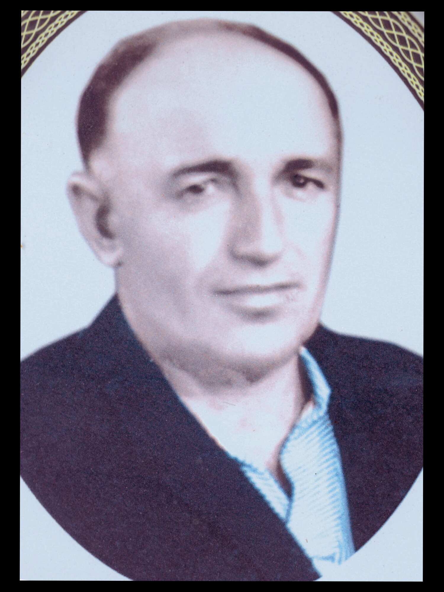 Portrait before AI retouching for laser engraving, example 28